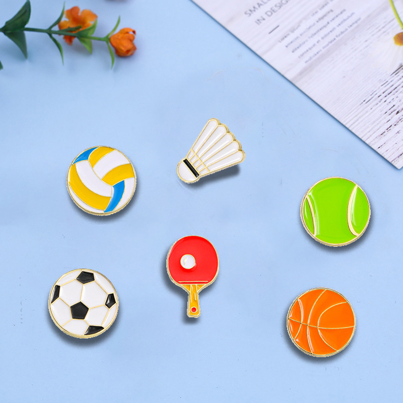 Football Cartoon Brooch Basket - Badminton Icon ulasan dan harga